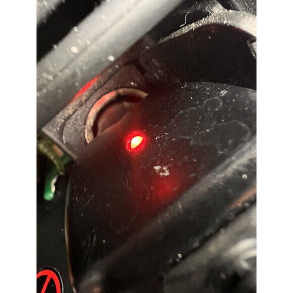 Garmin Nuvi 205 GPS Bundle Suction Cup Holder /Car Charging Adapter Tested READ - Picture 9 of 9